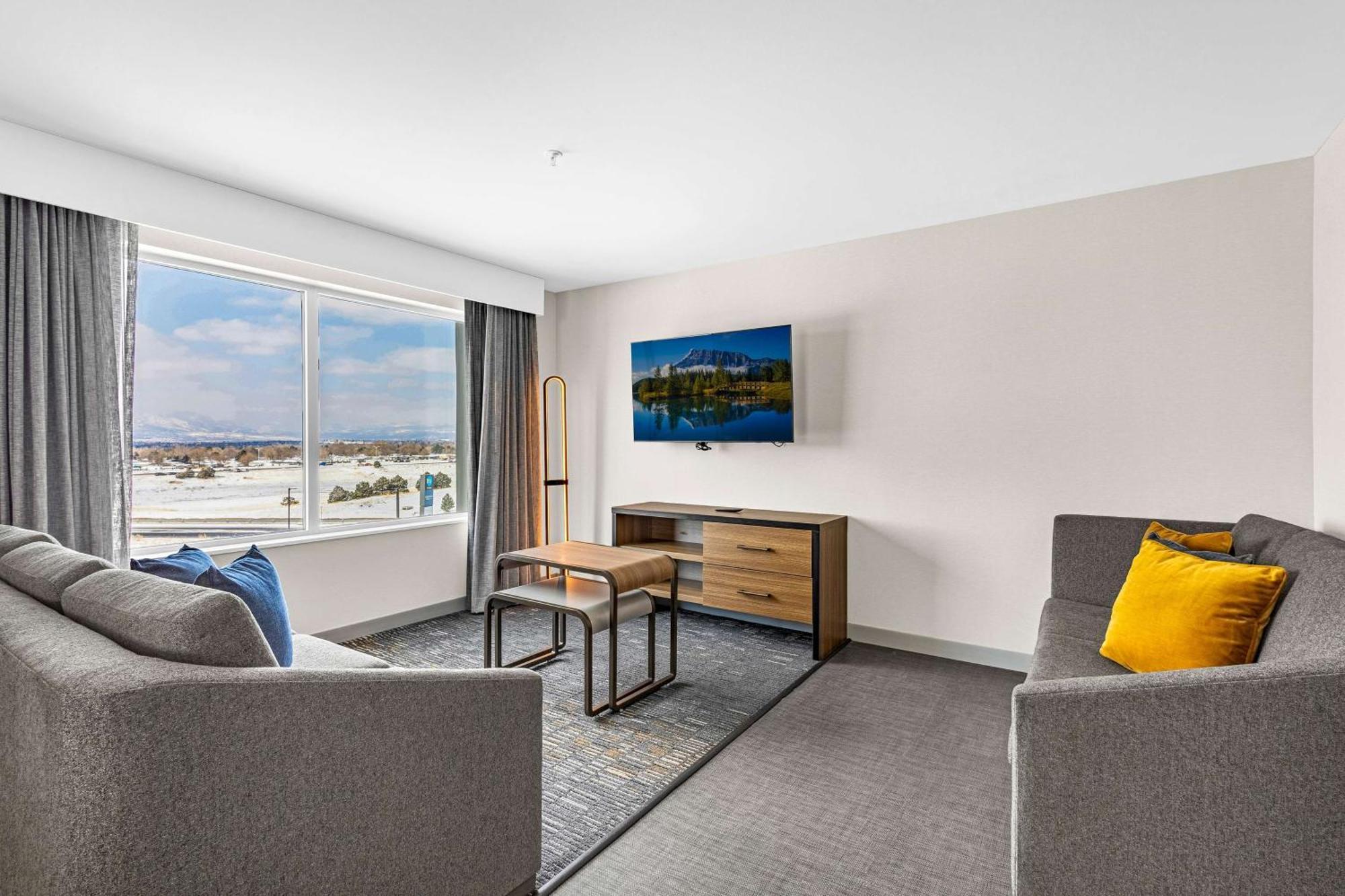 Homewood Suites By Hilton Colorado Springs Airport Bagian luar foto