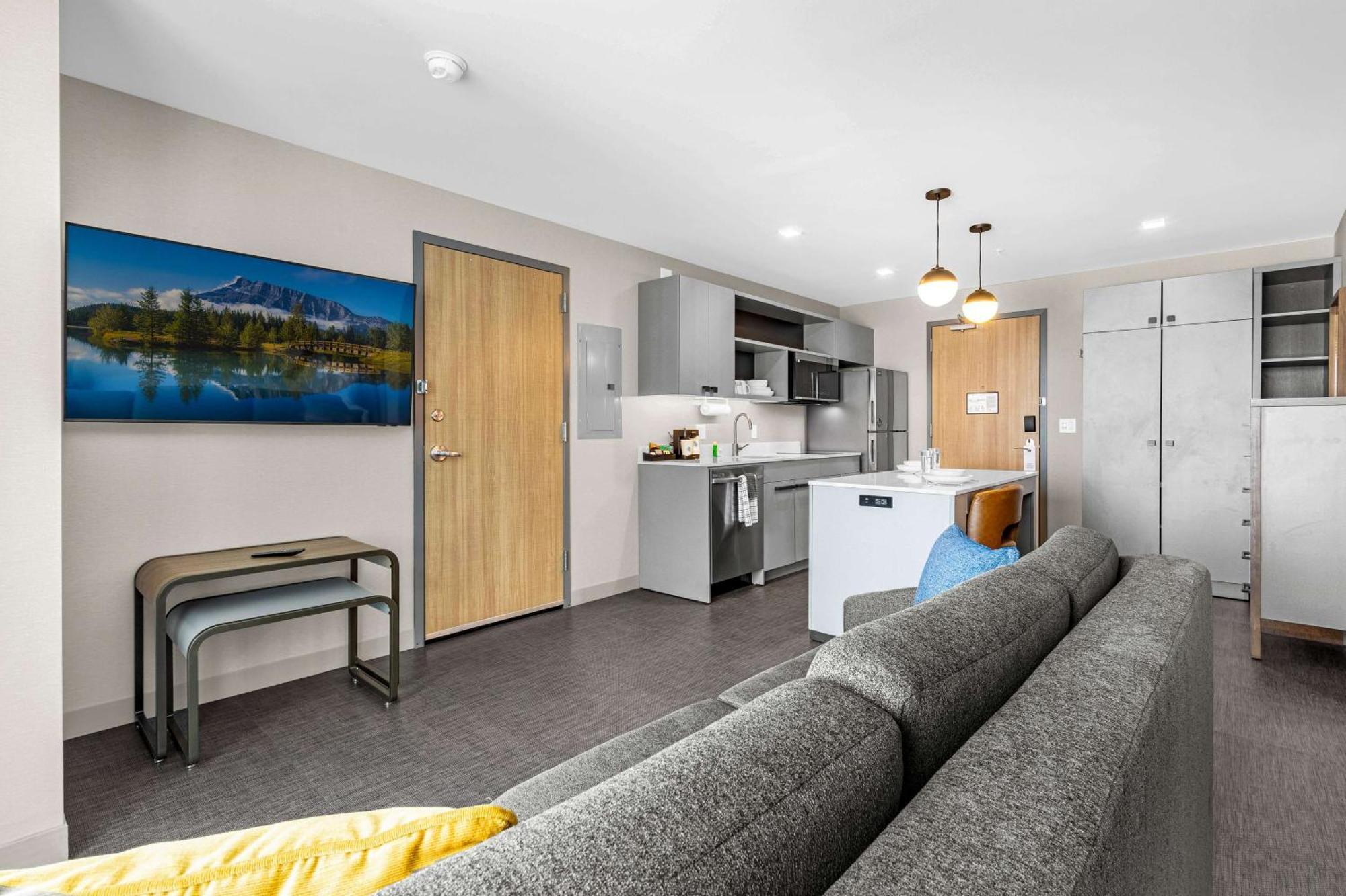 Homewood Suites By Hilton Colorado Springs Airport Bagian luar foto